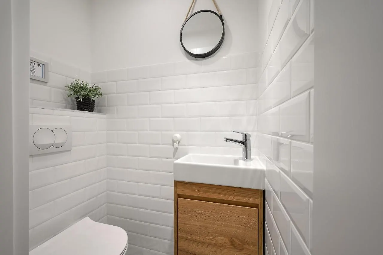 Apartmani Biserka Mandre 0*,  Croatia